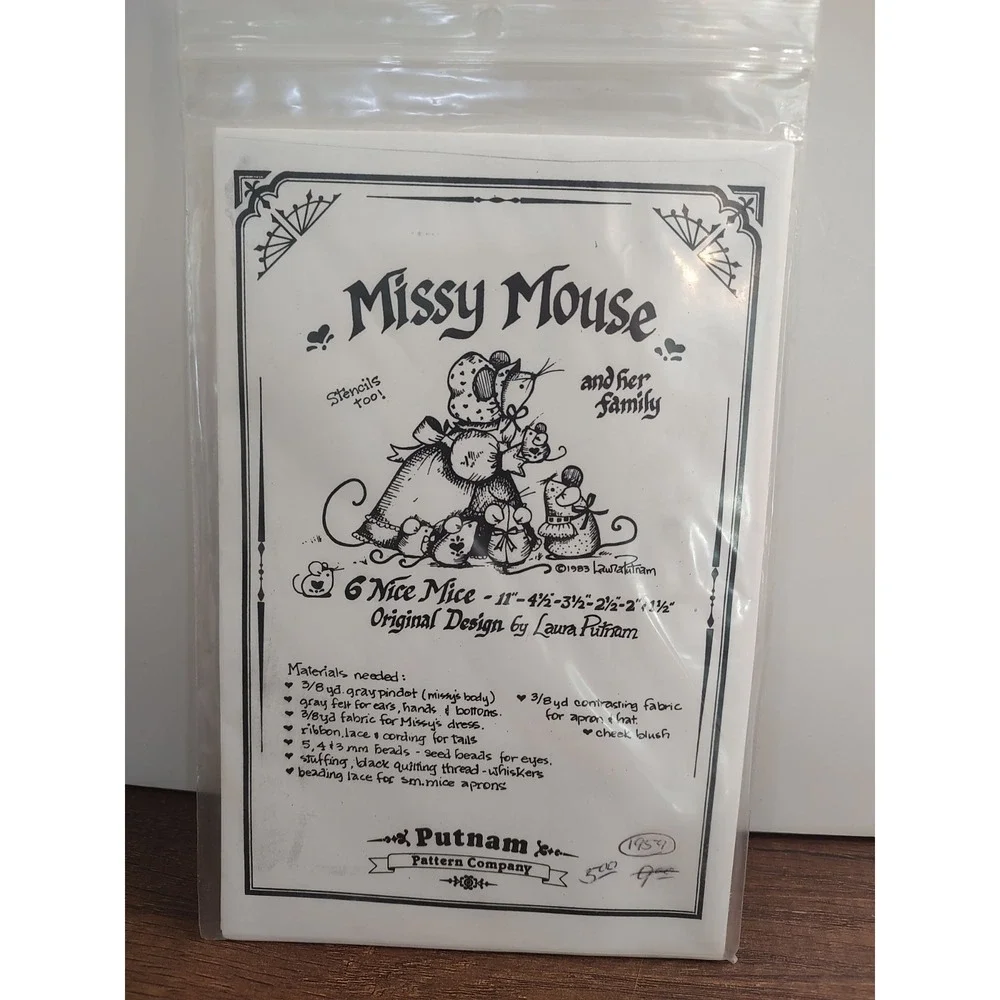 Putnam Pattern Missy Mouse And Her Family 6 Mice Sizes And Stencils P9
